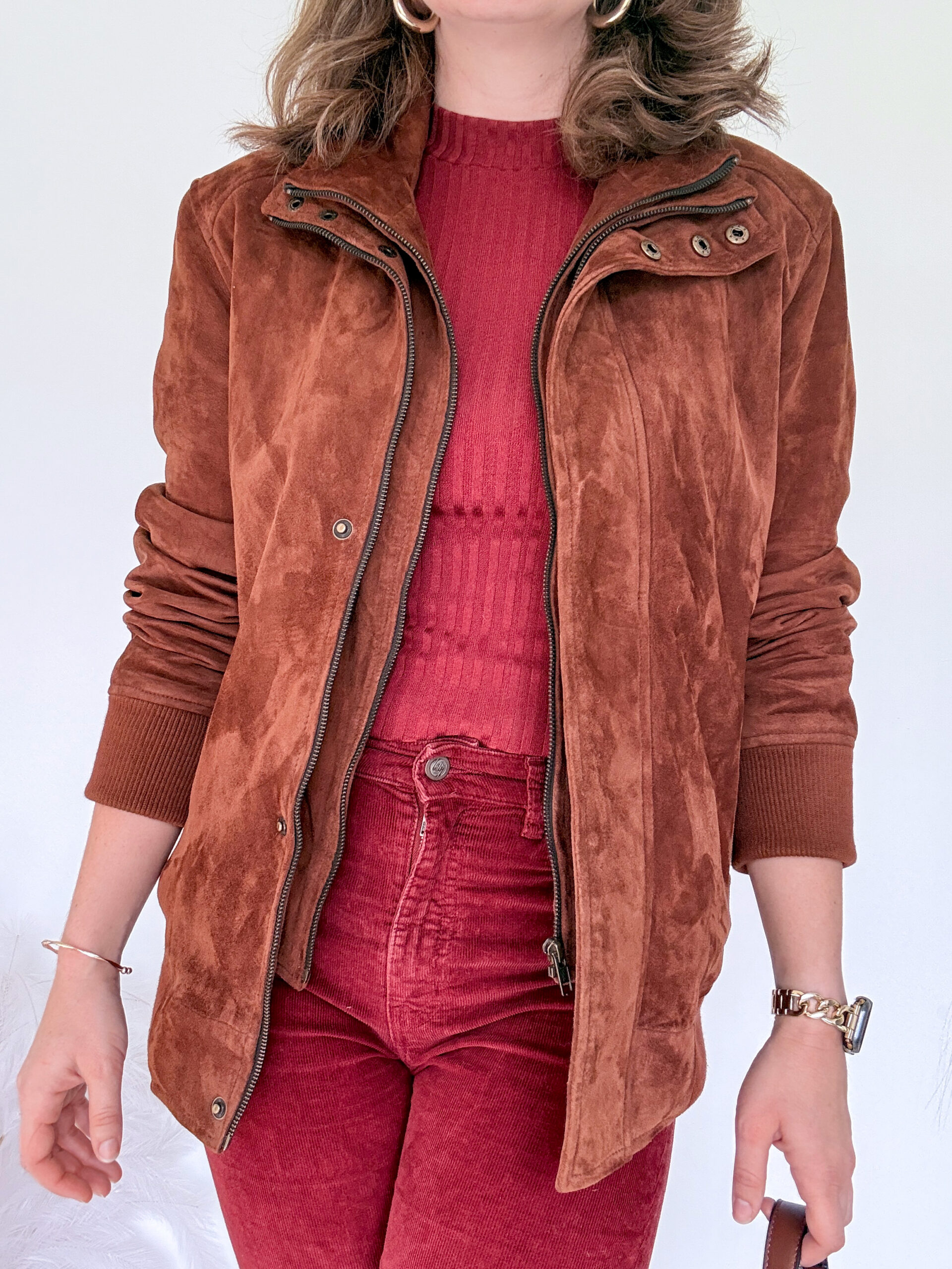 Lester Suede Bomber Jacket CU Outfit 01-2