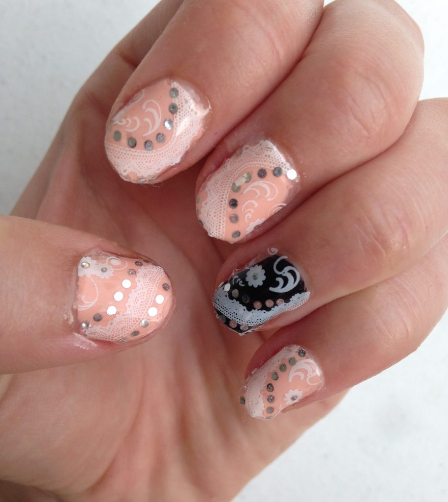 Classy Rose and Black Wedding Nails 2