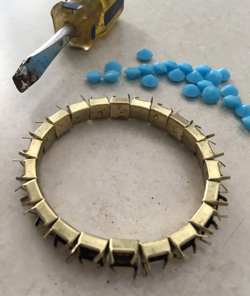 Jewellery Makeover DIY Step 1-1