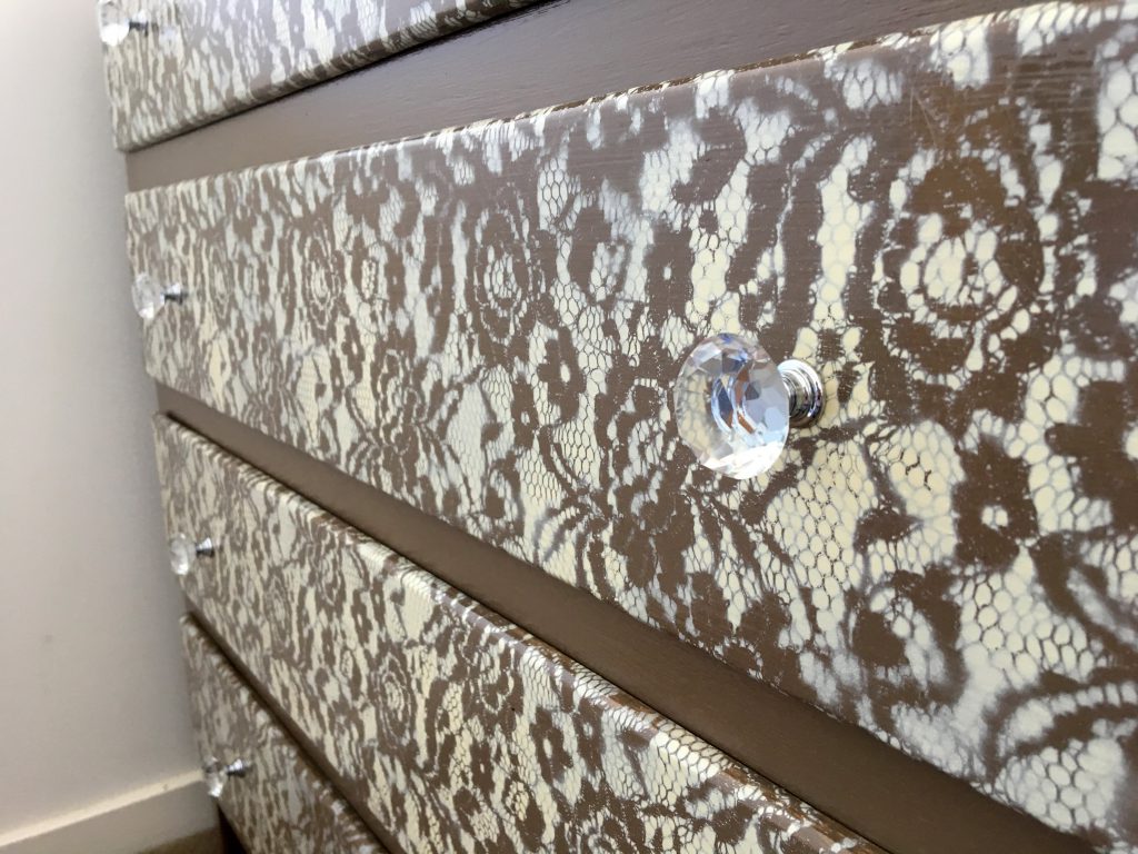 Lace Drawers Makeover DIY 5