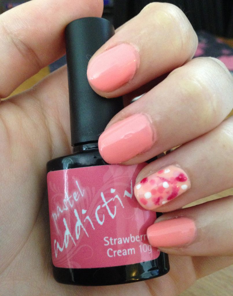 Pink Spotted Nails 3