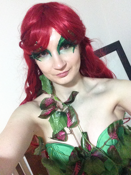 DIY Poison Ivy Costume 2