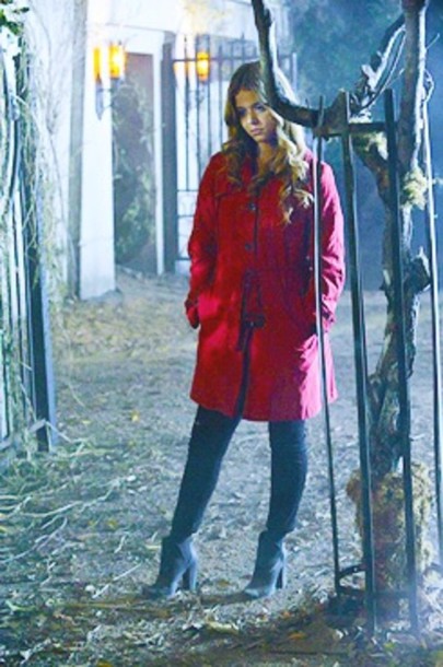 Pretty Little Liars Red Coat Outfit