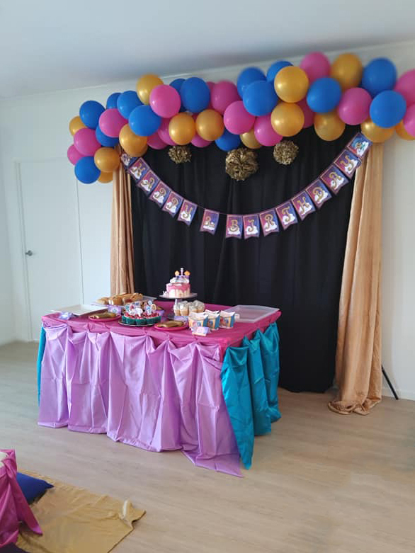 Shimmer and Shine Food Table and Backdrop Wide