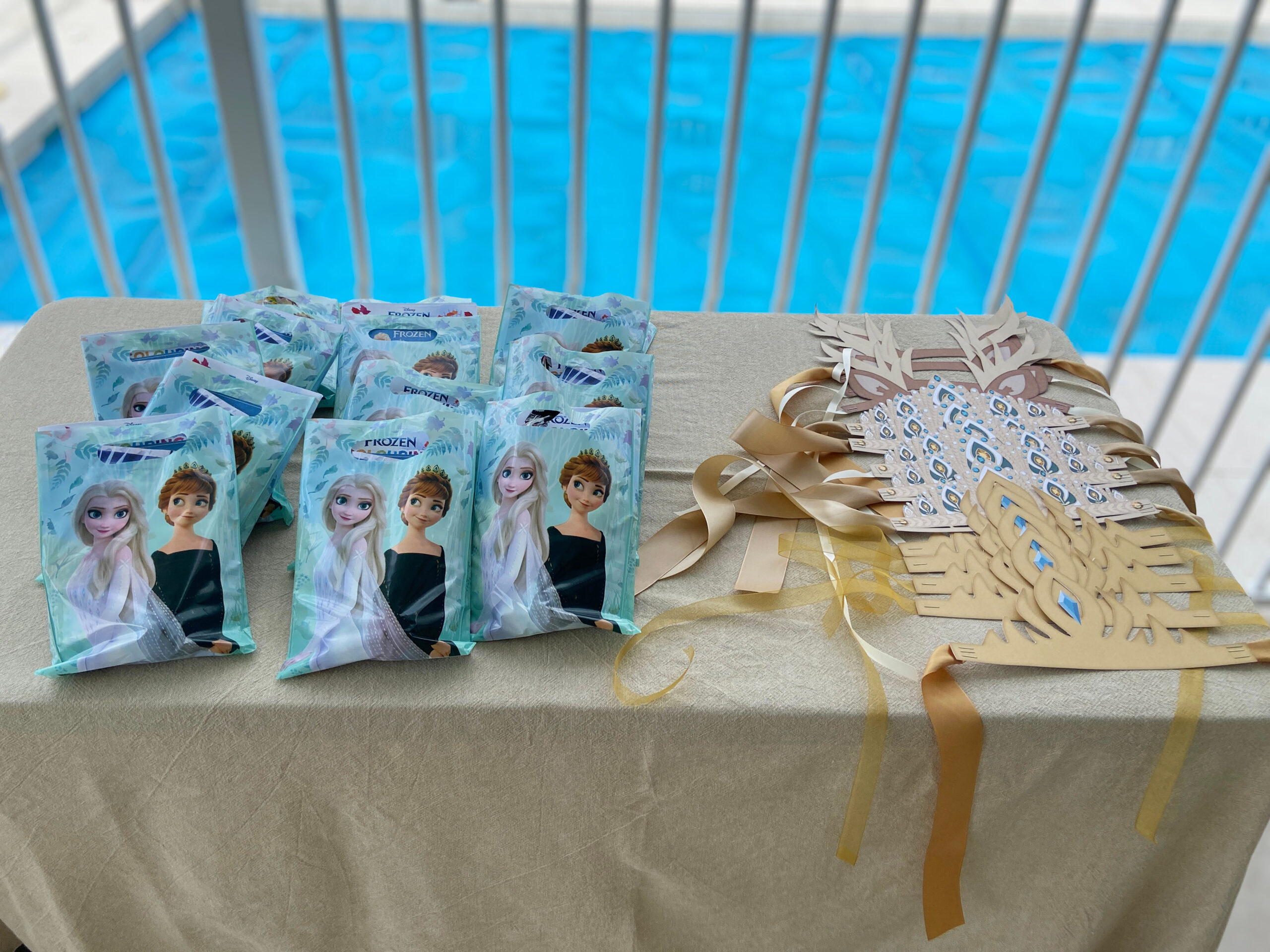 Frozen Birthday Favour Bags, Crowns and Antlers