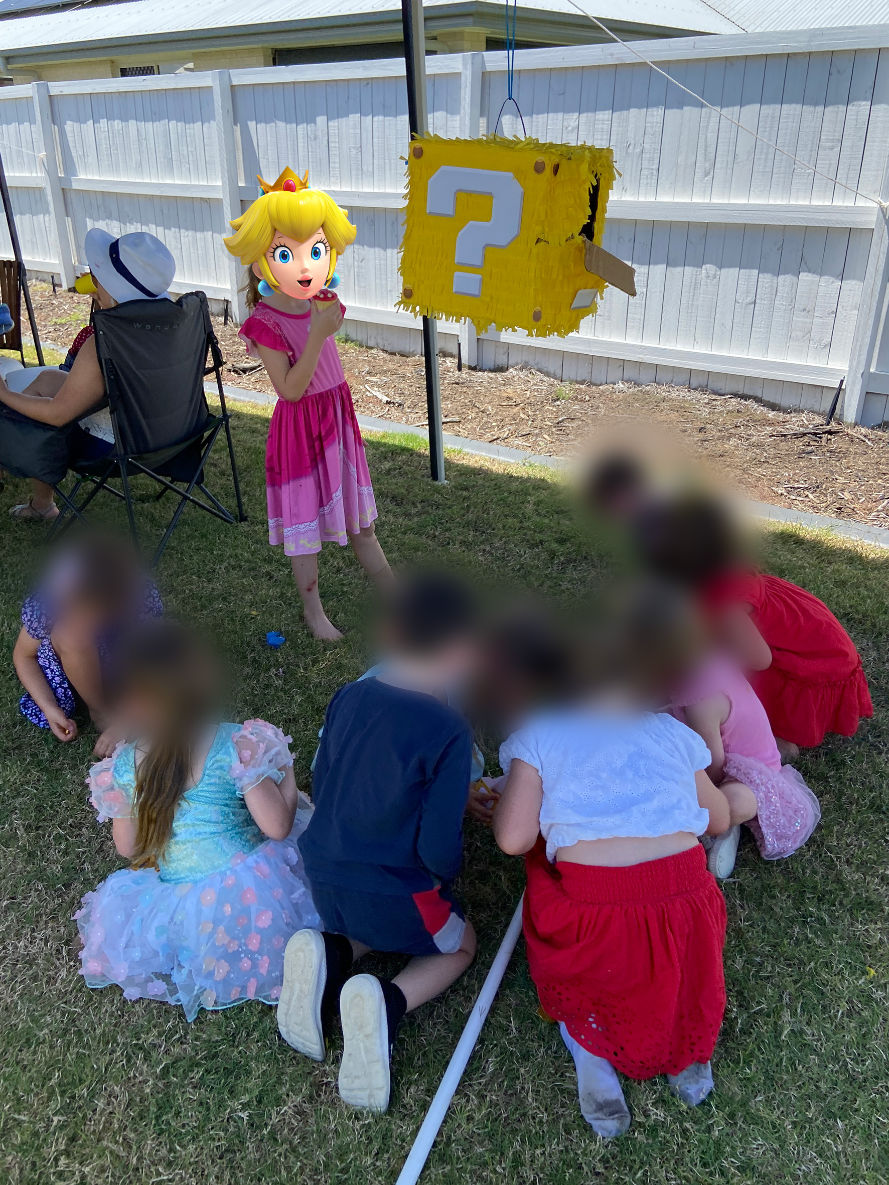 Mysterty Block Pinata 03