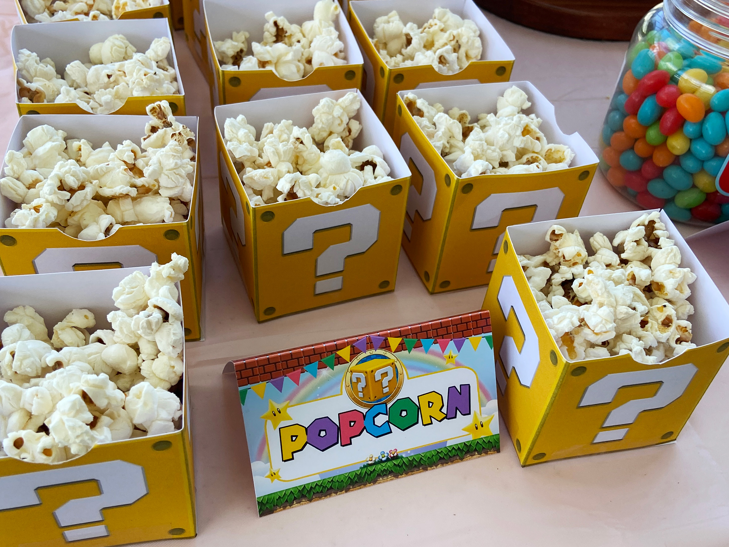 Mystery Block Popcorn