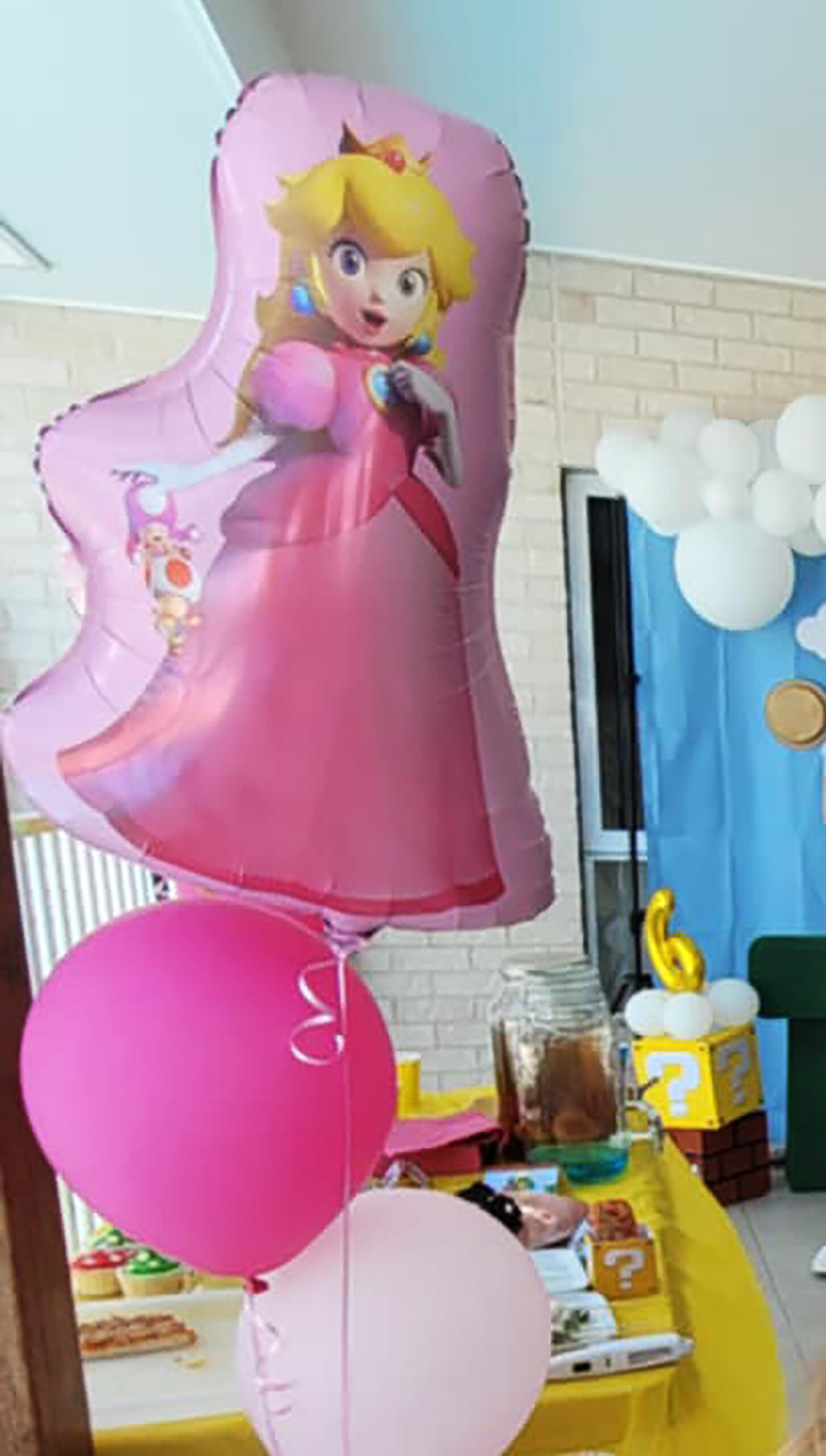 Princess Peach Balloons